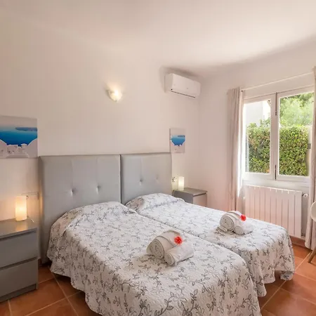 Bona Mar With Pool Dom wakacyjny *