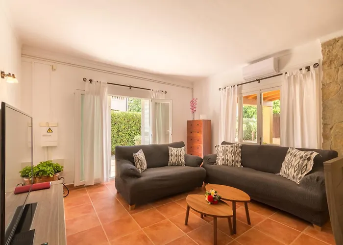 Ferienhaus Bona Mar With Pool