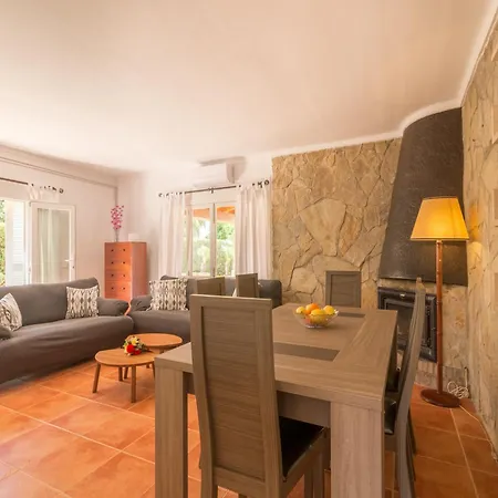 Bona Mar With Pool * 卡拉纳雅达